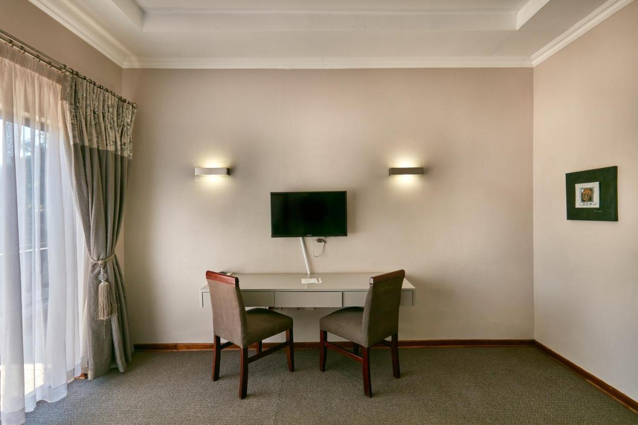 Regent Kgale Lodge Gaborone Ngoại thất bức ảnh