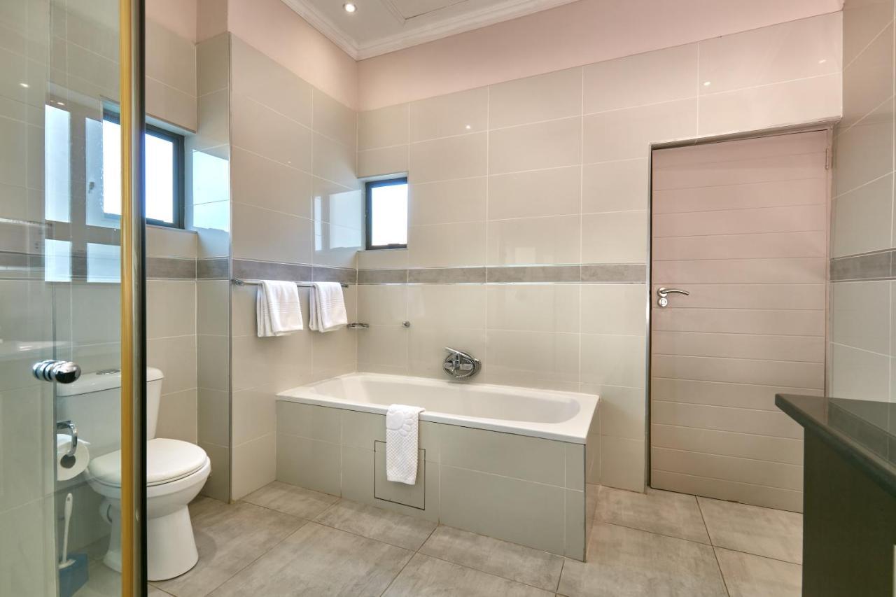 Regent Kgale Lodge Gaborone Ngoại thất bức ảnh