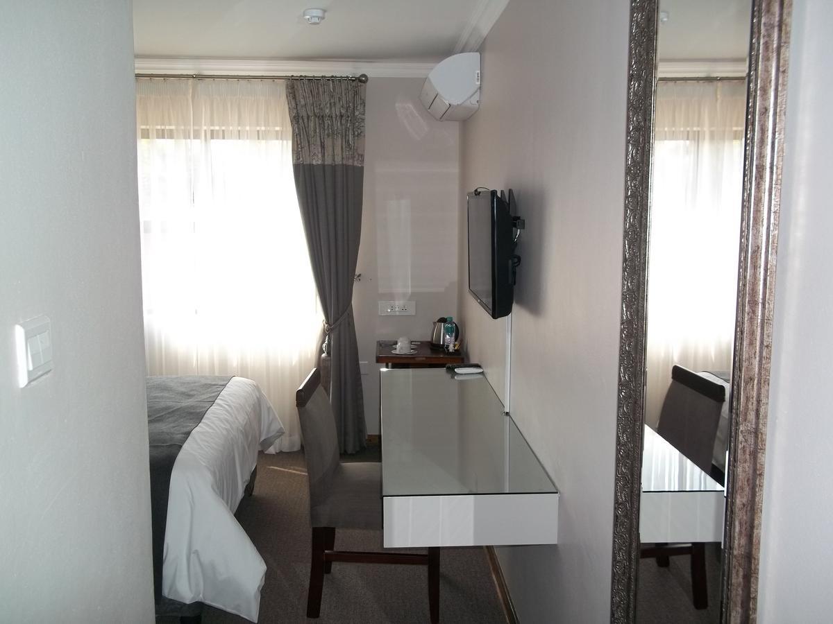 Regent Kgale Lodge Gaborone Ngoại thất bức ảnh